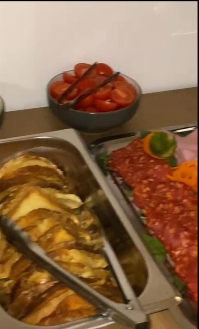 Hanu Lu Mos Opinca Deva Esterno foto